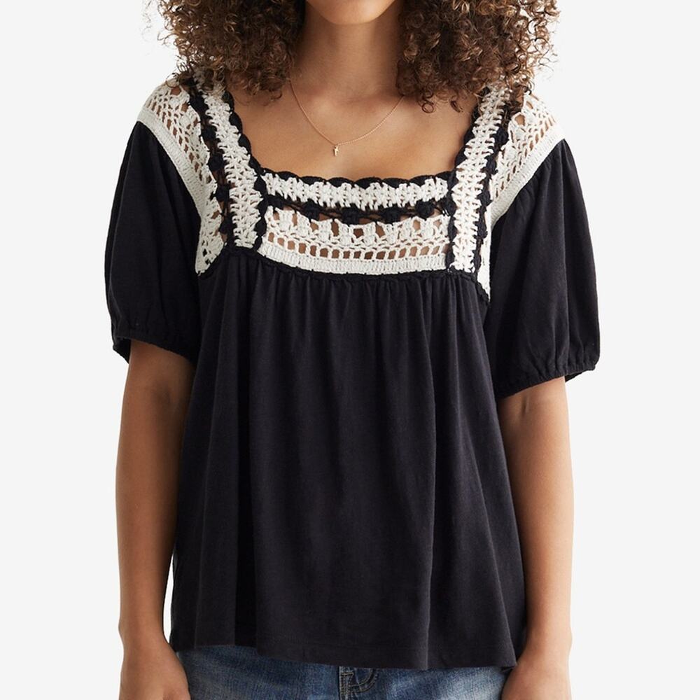 Lucky Brand NWT Boho Crocheted Neckline T-Shirt Short Puff Sleeve Black/White XS